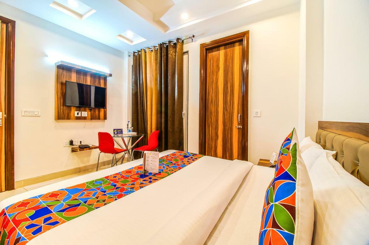 Fabhotel Kiara غورغاون المظهر الخارجي الصورة